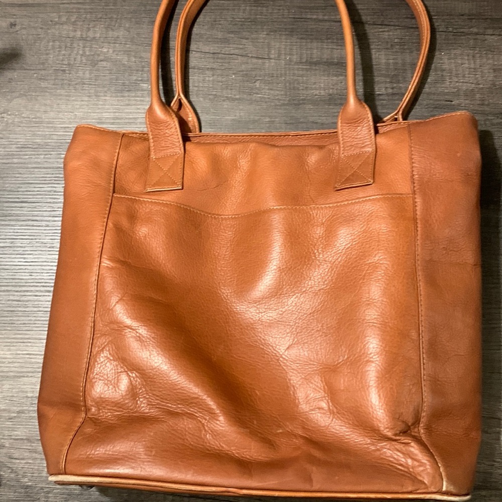 Like butter! Leather Piel laptop bag in Saddle Brown.